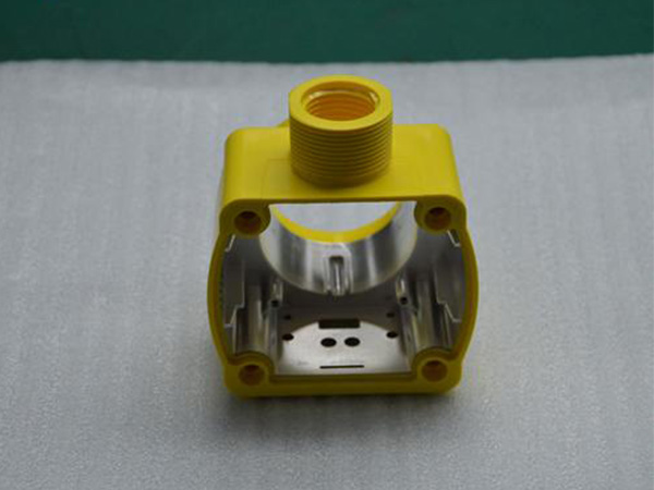 連接器